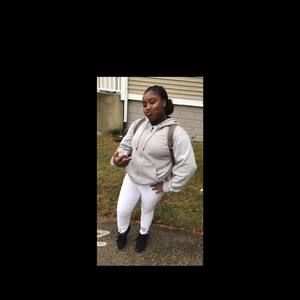 Meet your Posher, Annastasia